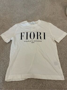 H&M White Graphic Tag Cotton Tee